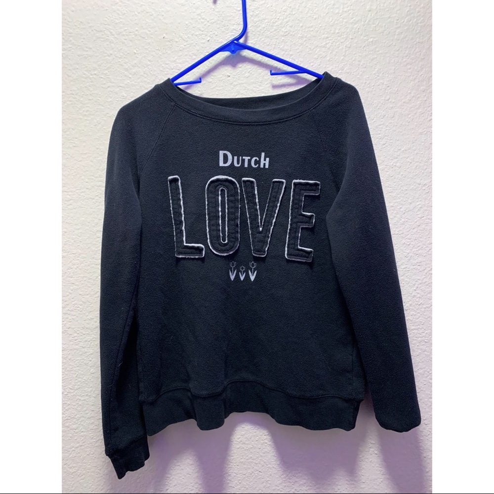 Dutch Bros sweater